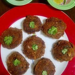 A picture of Hyderabadi Mutton shaami kebab.