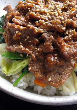 A picture of ’Jingisukan’ Lamb Rice Bowl.