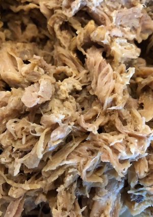 A picture of Hawaiian kalua pork.