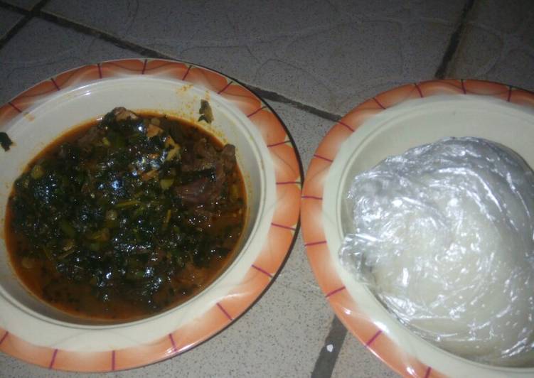 Pounded yam with vegetable and bitter leaf