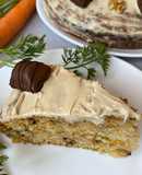Carrot cake amb crema d’avellanes i Kinder bueno🥕