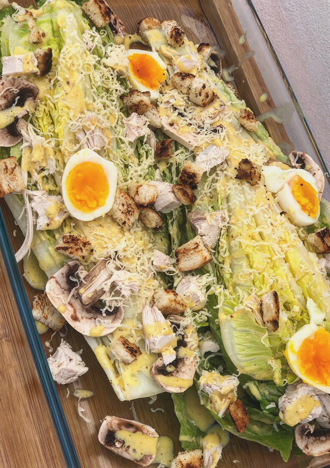 Una foto de 🌿 Ensalada César 🌿
