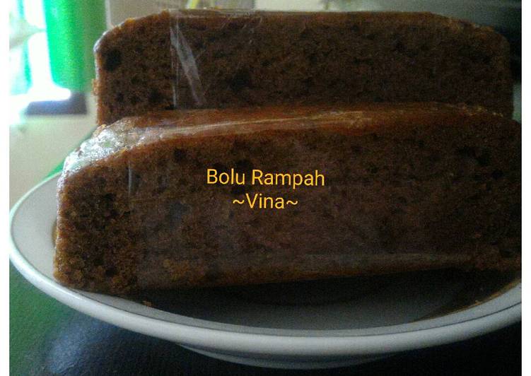 Bolu rampah khas makassar