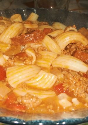 Una foto de Fideos con lentejas
