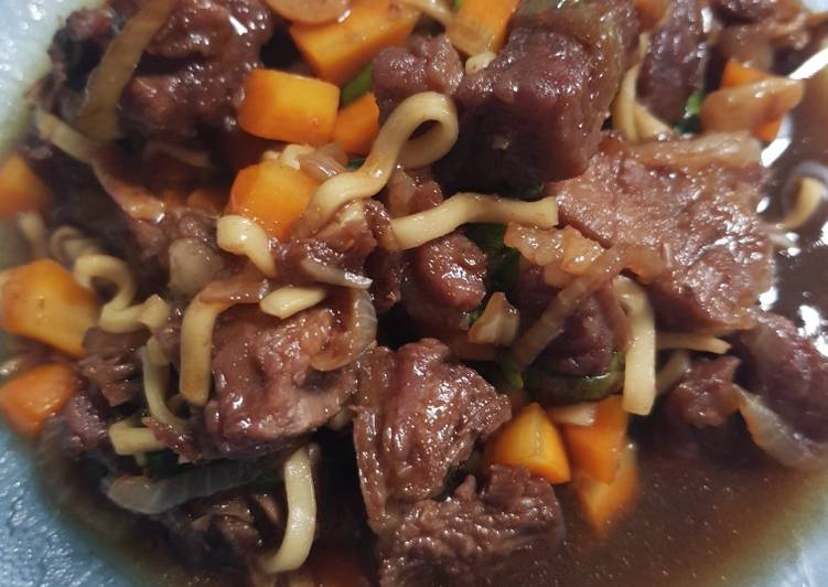 Cara Gampang Menyiapkan Mie beef teriyaki, Lezat