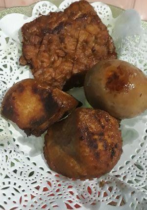 Foto resep Bacem Tempe,Tahu dan Telor
