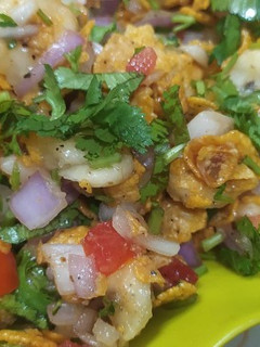बनाना 🍌कॉर्नफ्लेक्स चाट ❤️ रेसिपी मुख्य फोटो