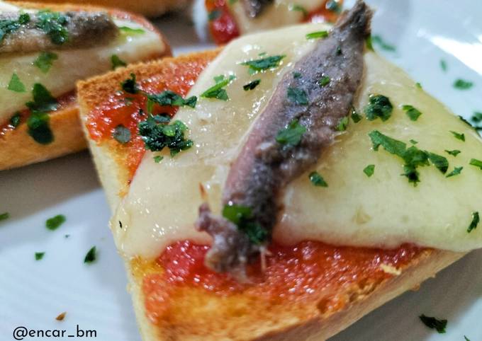 Montadito De Queso Y Anchoa Con Mermelada De Tomate En Airfryer Receta ...