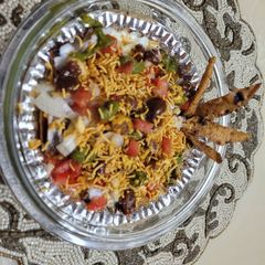 लेफ्ट ओवर रोटी चाट A picture of लेफ्ट ओवर रोटी चाट.