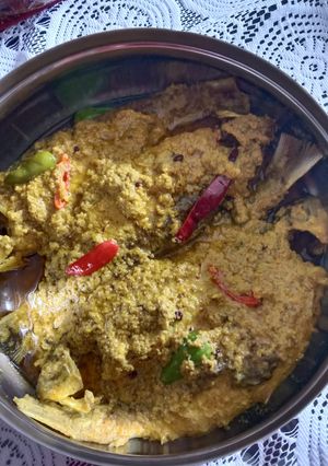 সর্ষে বাটা দিয়ে সজনে ডাঁটার চচ্চড়ি (Sorshe bata recipe in Bengali) রেসিপির প্রধান ছবি