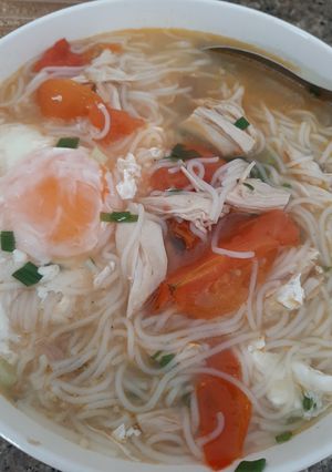 Hình của món Bún gà.