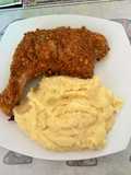 Pollo Crispy con Puré al Merkén