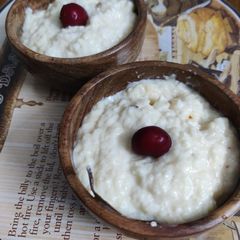 A picture of Rice kheer.
