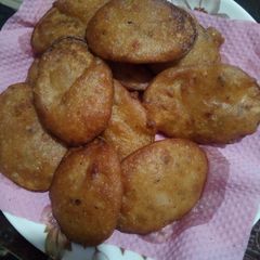 A picture of Aloo Pakora.