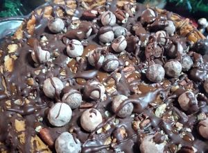 Una foto de Cheesecake con cobertura de tortuga