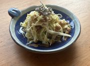 A picture of kelp salad
