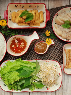 Hình của món Combo cuốn bánh tráng.