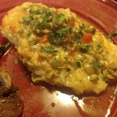 A picture of Scain's chicken piccata.