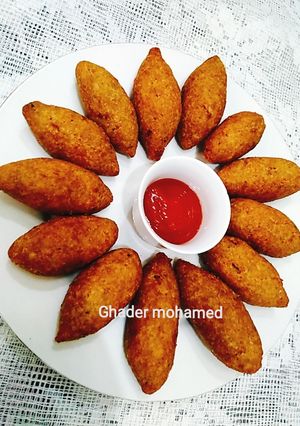 A picture of Fried Kibbeh 👌💕.