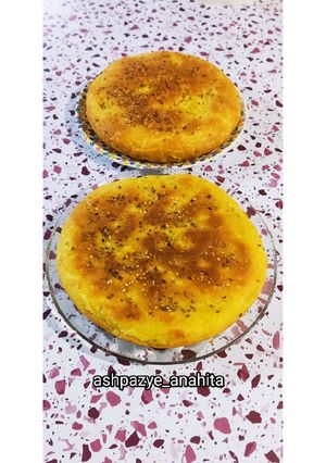 عکسی از دستور 😋نان روغنی و پیازی در ماهیتابه🤞