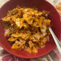A picture of Chilli chicken and chorizo pasta.