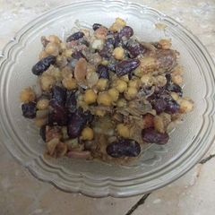 A picture of Beans salad.