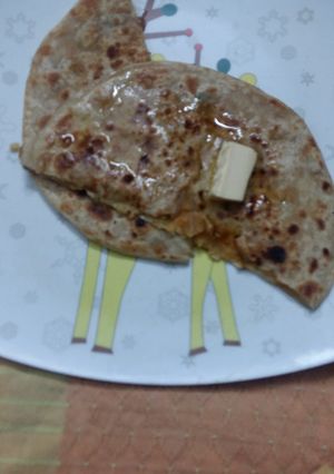 A picture of Aloo ka parantha.