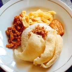 รูปของ Nasi Uduk betawi simple