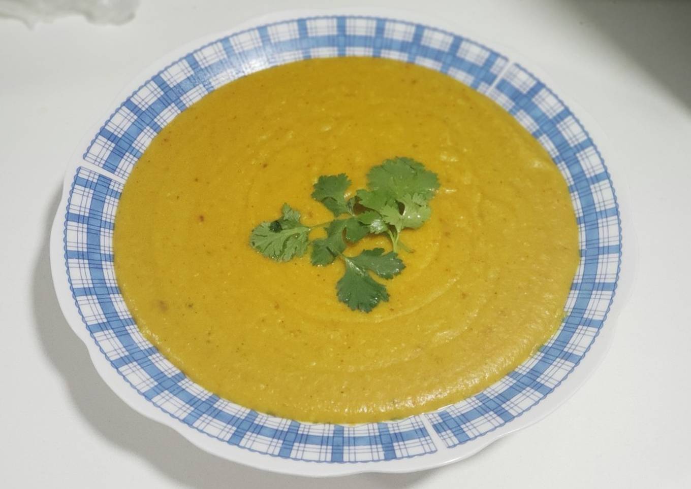 Crema de lentejas rojas