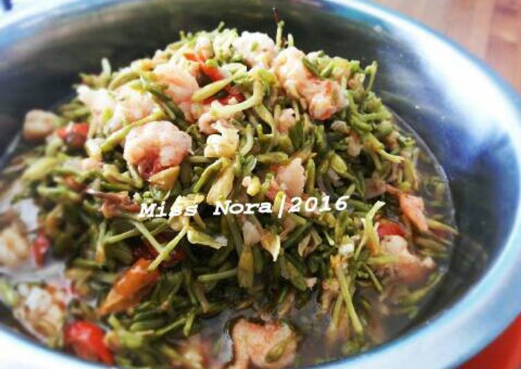 Resep Oseng Bunga Pepaya Dengan Udang Oleh Miss Nora Cookpad