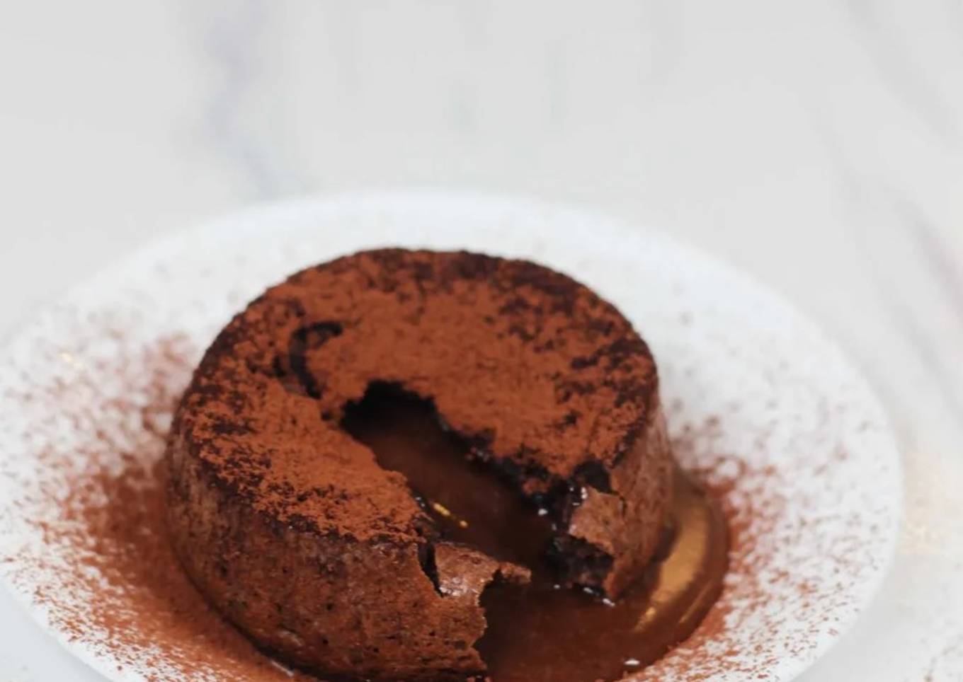 Airfryer liquid lava cake