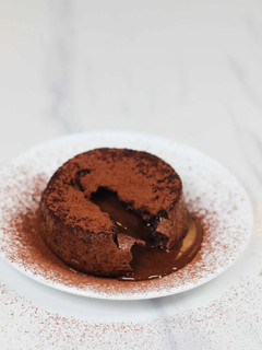 A picture of Airfryer Molten Lava Cake.