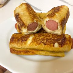 A picture of Sausage Bread Roll.