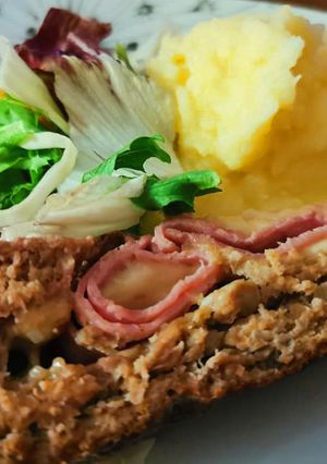 Sajtos-sonkás fasírt recept fotója