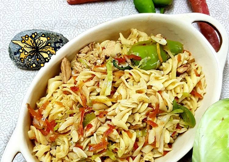 Recipe of Perfect Chicken and veg pasta