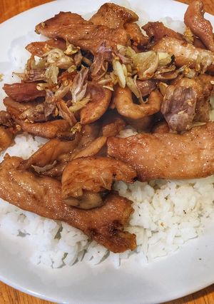 รูปของ ข้าวหมูทอดกระเทียม