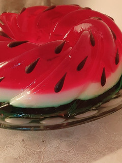 عکسی از دستور ژله یلدایی😍🍉
