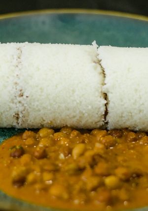 A picture of Puttu.