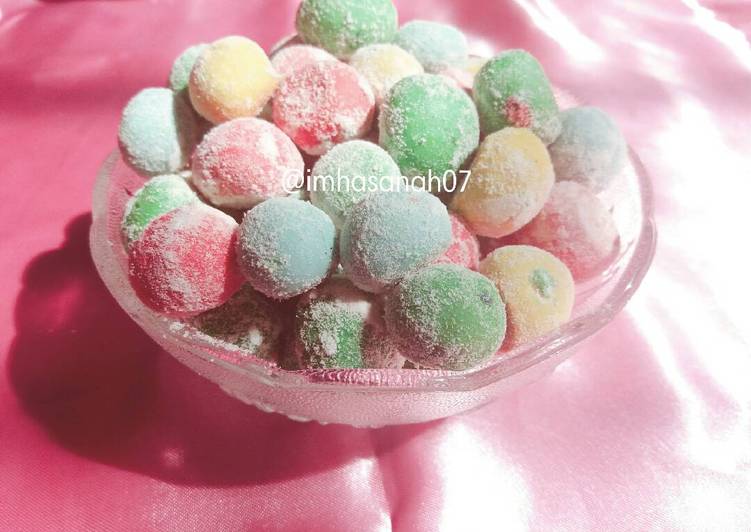 Bola-bola Susu / Rainbow Milky Balls (Inspirasi Lebaran)