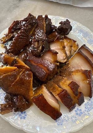 Foto resep Ayam & Babi Loh
