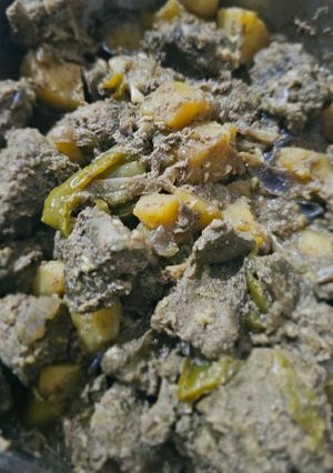 صورة لوصفة كبدة بقري بالبطاطس والفلفل الأخضر 🥩🥔🫑