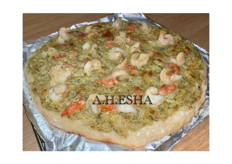 Bagaimana Menyiapkan PIZZA SEAFOOD (SHRIMPS and SALMON) yang Enak