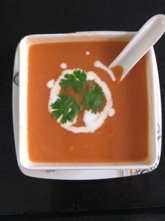 હેલ્ધી ટોમેટો સુપ રેસીપી મુખ્ય ફોટો