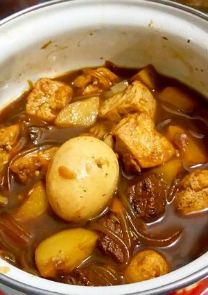 Foto resep Semur daging telur tahu kentang suun