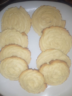A picture of Piped cookies.