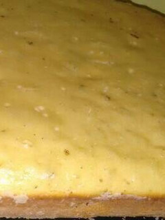 Una foto de Bizcochuelo húmedo con chip de chocolate 😏😘💟😱😍