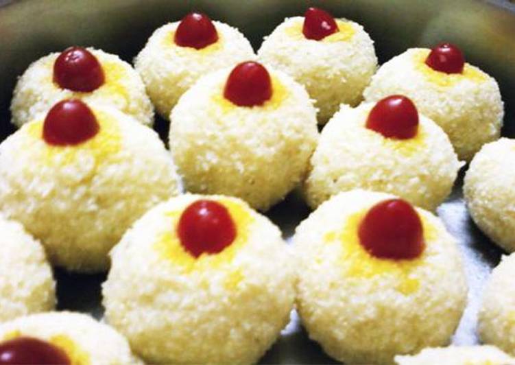 Fresh coconut ladoo