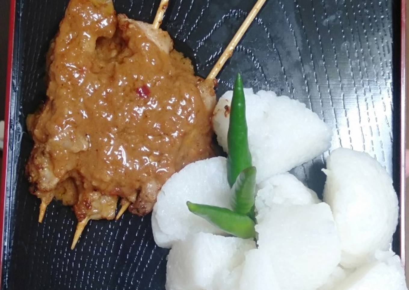 36.Sate bulayak