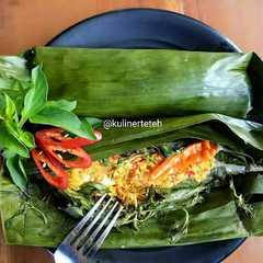 รูปของ Pepes Ikan Cakalang