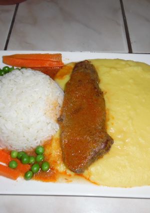 Una foto de Asado de Res con Puré | Estilo James Salaz